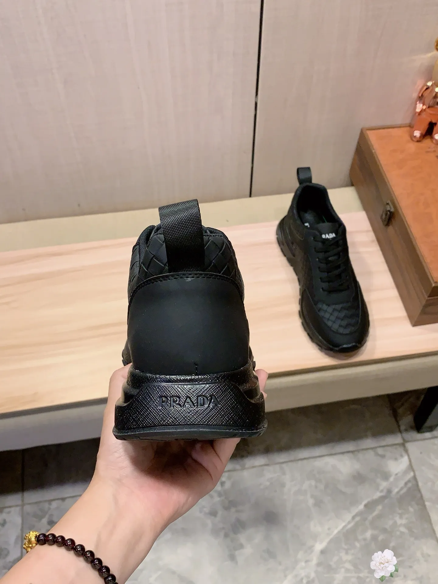 Men's men's shoes💰442💰💰🎩🎩[Lightning][Lightning] "PRADA*" The latest and most popular casual shoes, top brand [seduce] luxury~purchase, top~quality. [Strong] The upper is made of imported breathable cowhide with material ➕ breathable sheepskin feet (•) and fine workmanship. The original stylish and stylish soft rubber wear-resistant and non-slip outsole is light and comfortable on the feet. The real thing looks better when photographed in person. No. 0121: Code: 38-44, 3️⃣ colors selected